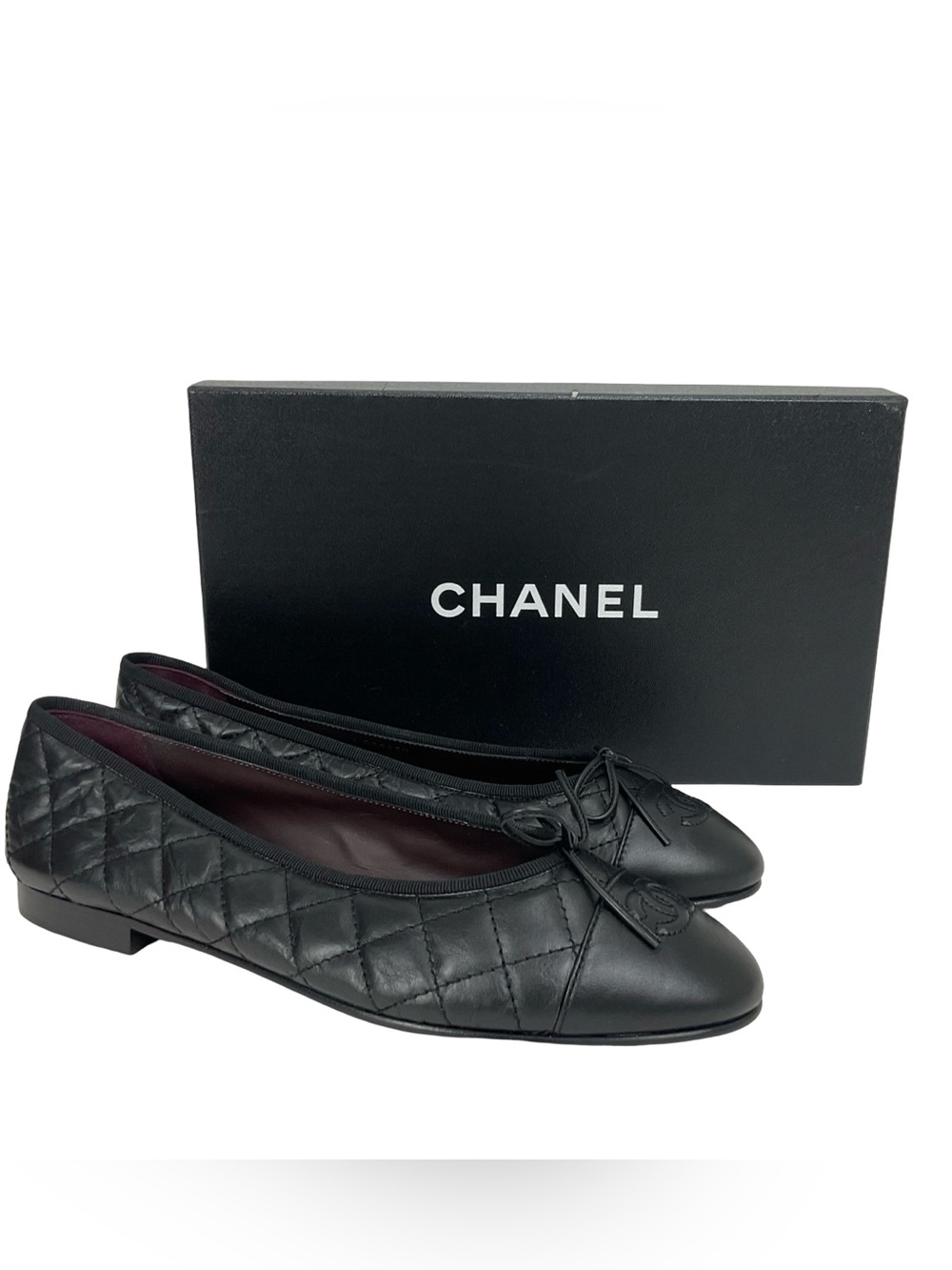 CHANEL Black Quilt Classic Aged Calfskin Ballet Shoes Size 10 / 40